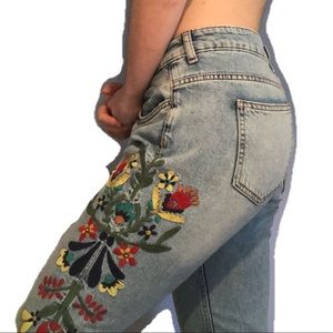 Zara basic Jeans with floral accents